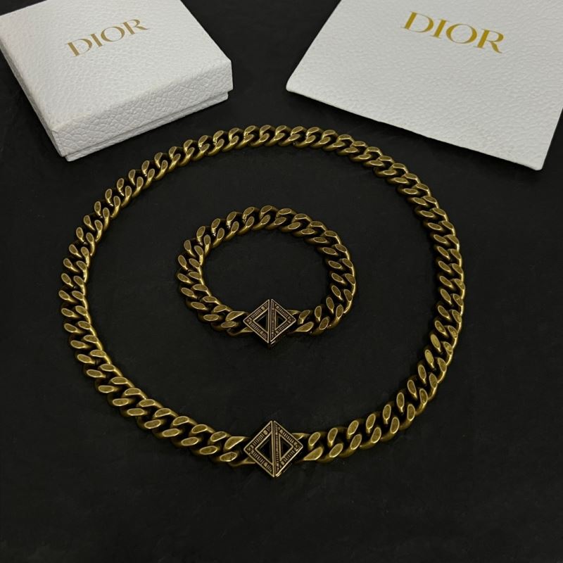 Christian Dior Bracelets